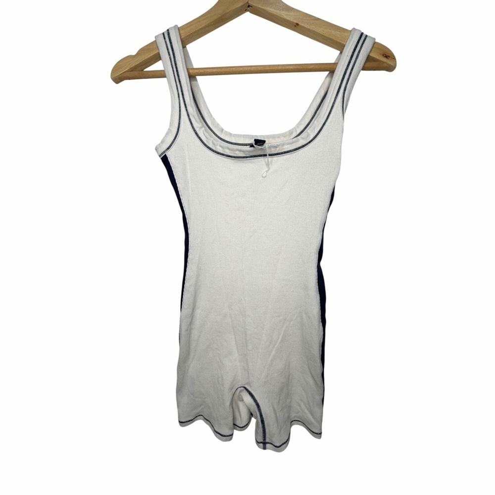 SPANX Ribbed Athletic Romper One Piece Tank Bodysuit White w/ Navy Panels small